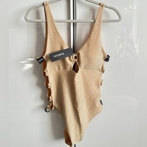 HOST PICK ⭐️ BEBE NWT Gold Metallic Cut-Out One Piece Swimsuit, Size XL